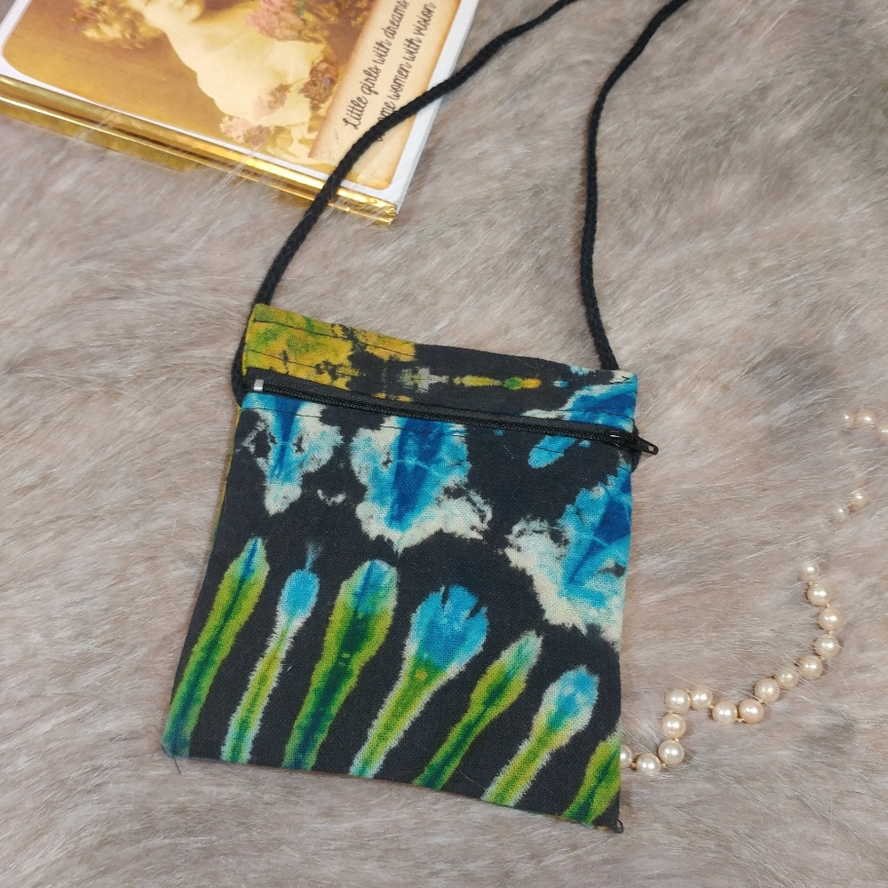 Gypsy Rose | Handmade Crossbody Bag Black Tie Dye Small